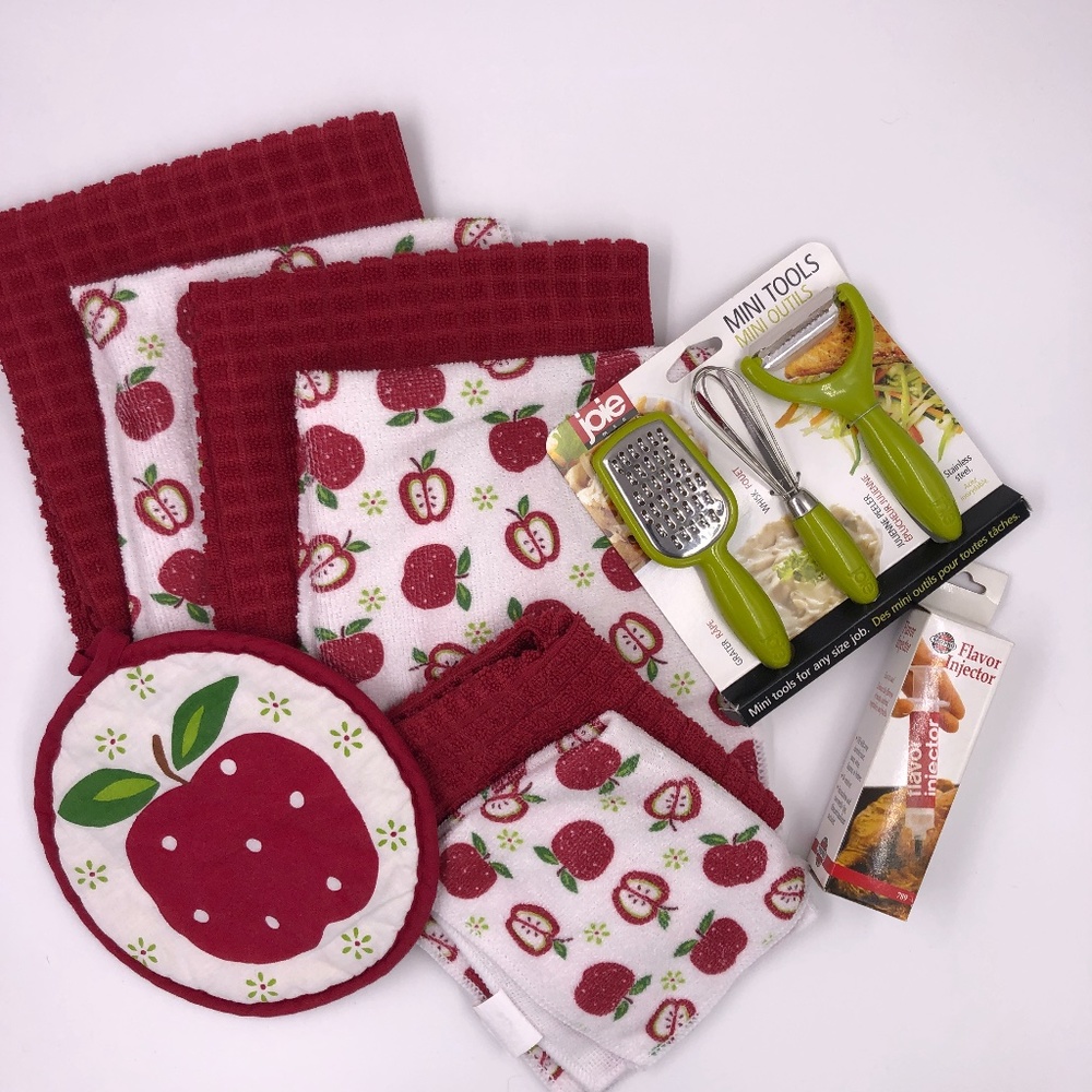 Kitchen Bundle, towel set and tools